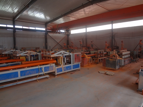 MPP高性能电缆保护套管设备 (1)