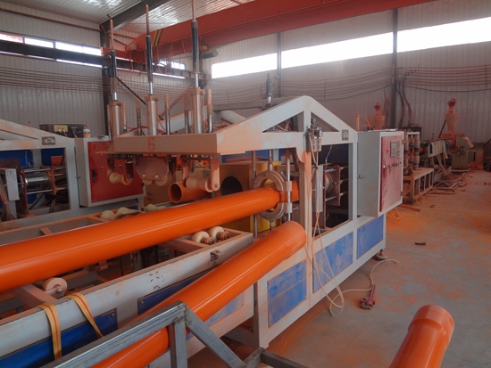 MPP高性能电缆保护套管设备 (8)