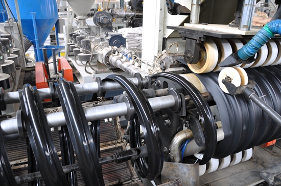 钢带增强聚乙烯（PE）螺旋波纹管 (14)